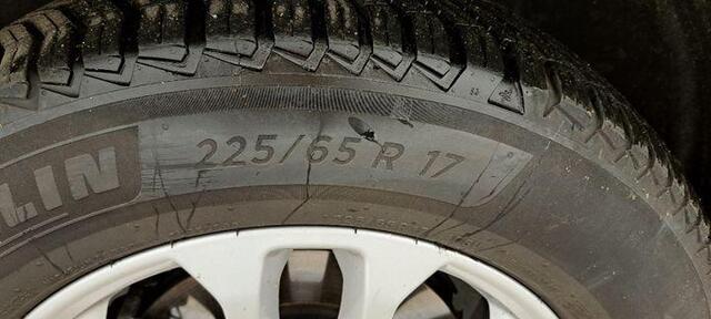 Ford KUGA 2.5 FHEV Titanium 190pk | Driver Assistance Pack | Wegklapbare Trekhaak | Geen stekker nodig | 1.600kg Trekgewicht | Michelin Cross Climate banden