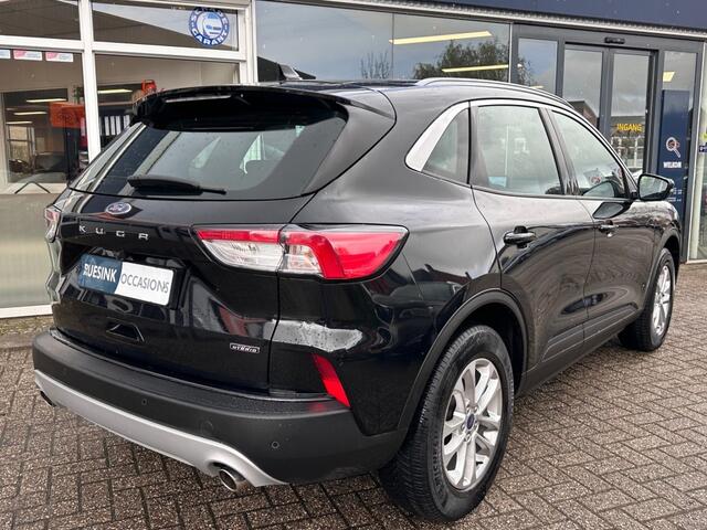 Ford KUGA 2.5 PHEV TITANIUM