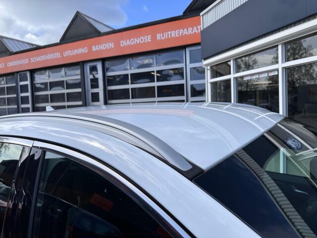 Ford KUGA 2.5 PHEV TITANIUM TREKHAAK