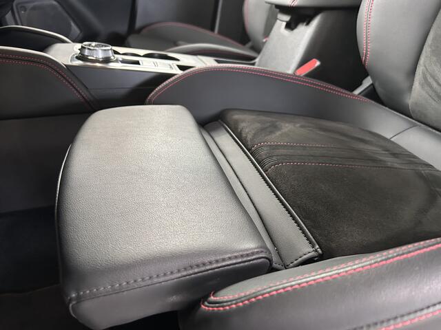 Ford KUGA 2.5 PHEV 243 pk ST-Line X I Trekhaak | AGR stoelen I Pano I Matrix LED I Adapt Cruise I 360° Camera | 4 seiz. banden