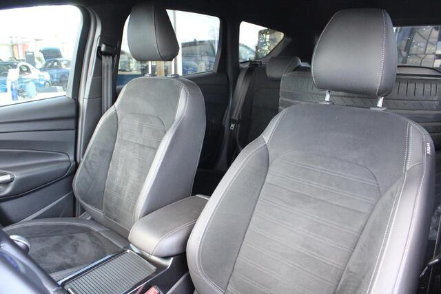 Ford KUGA 1.5 EcoBoost ST Line | Trekhaak 1800KG | Climate Control | Navigatie | Camera | Cruise Control |