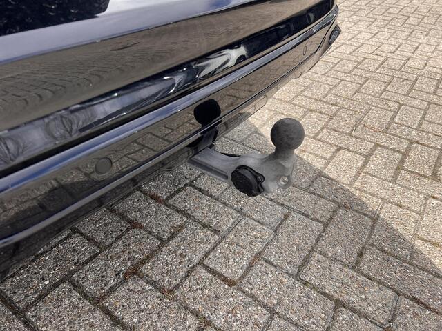 Ford KUGA 2.5 PHEV ST-Line 243pk | Winterpack | Wegklapbare Trekhaak | Orig. NL auto