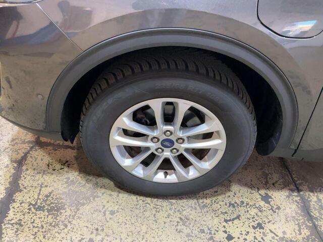 Ford KUGA 2.5 PHEV Titanium X 225pk Adaptieve Cruise | Winterpack | Dodehoeksensoren | Achteruitrijcamera | Half lederen Bekleding