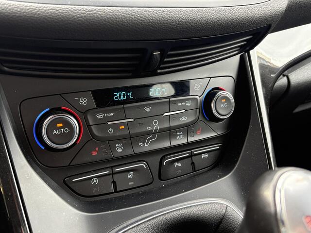 Ford KUGA 1.5 EcoBoost ST-Line 150pk | Trekhaak | Winter Pack | Parkeersensoren | 2000kg Trekgewicht! | Dealer Onderhouden |