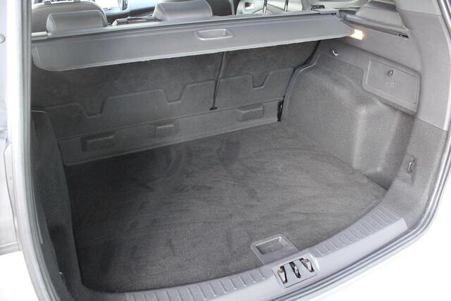 Ford KUGA 1.5 EcoBoost ST Line | Full Options! | Panaroma Dak | Camera | Cruise Control | Navigatie | Climate Control |