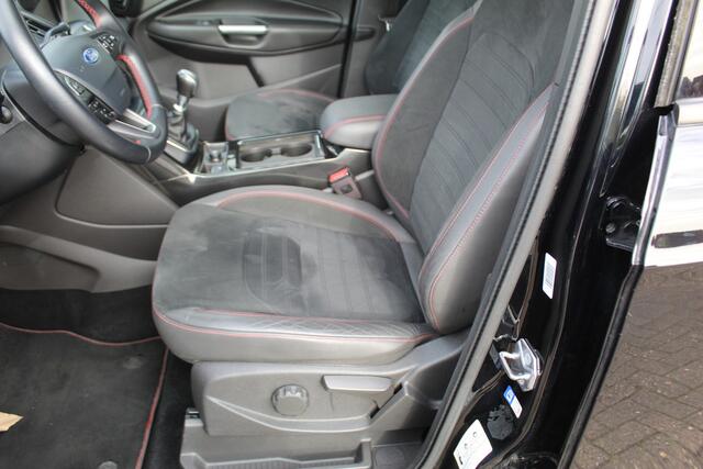 Ford KUGA 1.5 EcoBoost ST Line , 150pk , 2000kg Trekgewicht Climate control ,Cruise control , Camera Trekhaak Stoel,stuur en voorruit verwarming