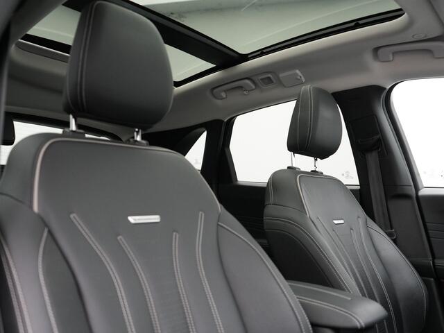 Ford KUGA 2.5 Vignale PHEV 225pk Dealer O.H. | Trekhaak Af Fabriek | Panodak | Adaptive Cruise | 360 Camera | Head Up | Bang & Olufsen | Lederen Sportstoelen Memory & Verwarmd | Stuur Verwarmd | Keyless | Blis | DAB |