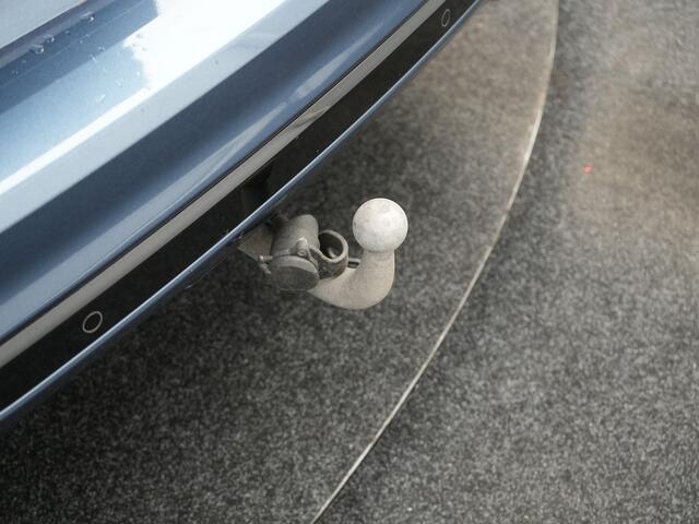 Ford KUGA 2.5 Vignale PHEV 225pk Dealer O.H. | Trekhaak Af Fabriek | Panodak | Adaptive Cruise | 360 Camera | Head Up | Bang & Olufsen | Lederen Sportstoelen Memory & Verwarmd | Stuur Verwarmd | Keyless | Blis | DAB |