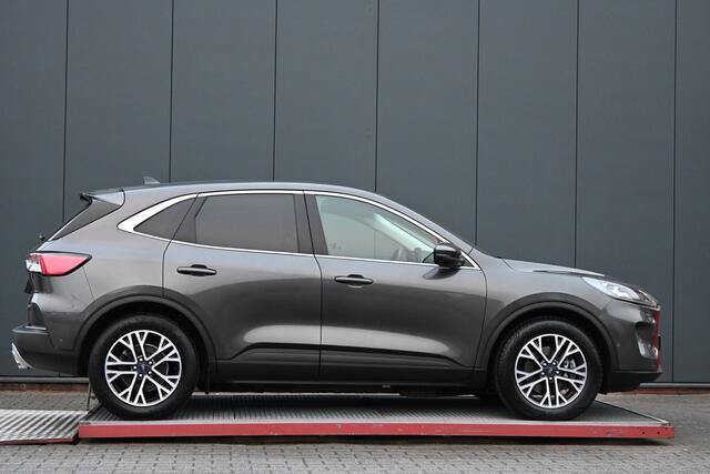 Ford KUGA 2.5 PHEV Titanium trekhaak