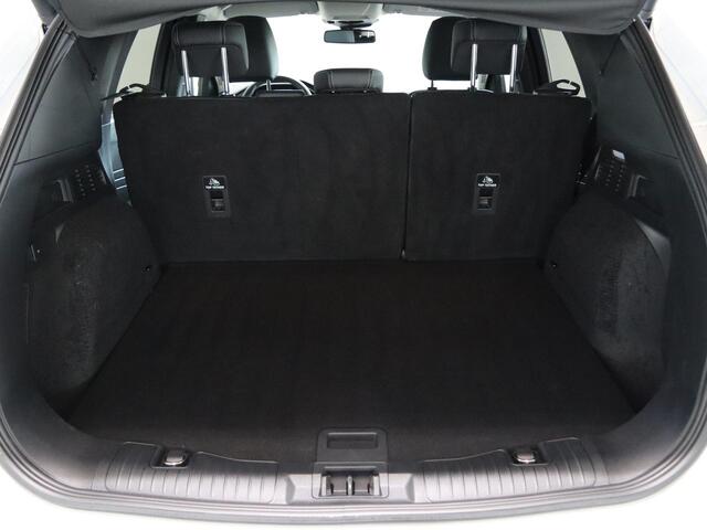 Ford KUGA 2.5 PHEV Titanium X | Winterpakket | Cruise Control Adaptief | Head Up | Elektr. Achterklep | Navigatie | Climate Control |