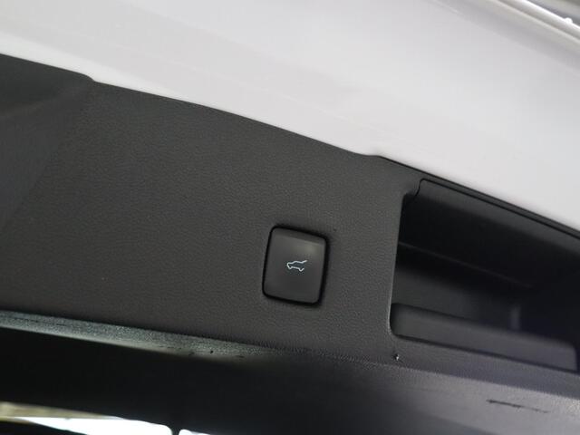 Ford KUGA 2.5 PHEV Titanium X | Winterpakket | Cruise Control Adaptief | Head Up | Elektr. Achterklep | Navigatie | Climate Control |