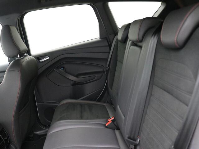 Ford KUGA 1.5 EcoBoost ST Line / Trekhaak / 2000KG Trekgewicht / Stoel en Stuurwielverwarming / Vooruitverwarming / Cruise Control / Dealeronderhouden / Historie aanwezig / LMV /