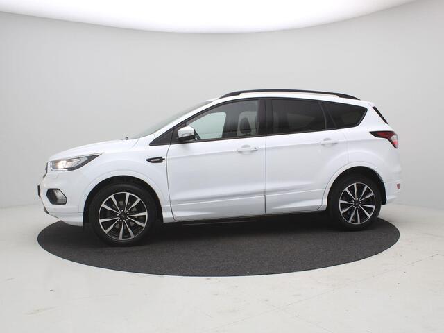 Ford KUGA 1.5 EcoBoost ST Line / Trekhaak / 2000KG Trekgewicht / Stoel en Stuurwielverwarming / Vooruitverwarming / Cruise Control / Dealeronderhouden / Historie aanwezig / LMV /