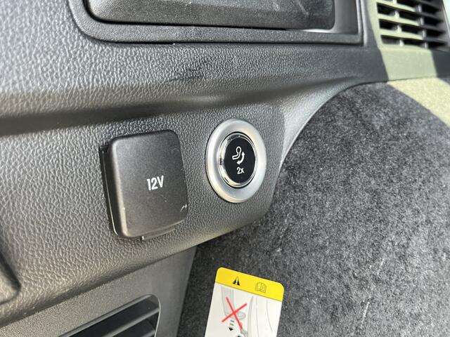 Ford KUGA 2.5 PHEV ST-Line X | 4264 | E-Trekhaak | Coast-to-Coast Matrix LED | Winter Pack | HUD | Driver Asisstance Pack | All Season | etc. etc.