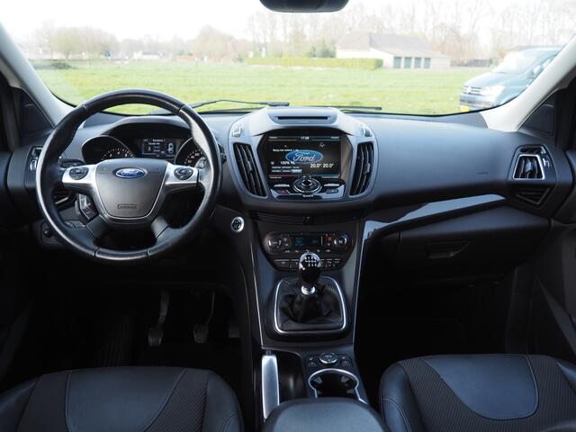 Ford KUGA 1.5 Titanium
