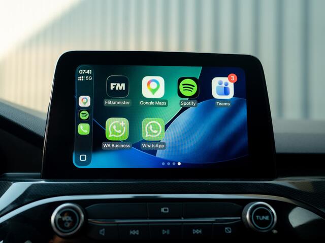 Ford KUGA 1.5 EcoBoost ST-Line | Trekhaak wegkl. | Stuur & Stoel verw. | Elk. A-klep | Camera | Prijs Rijklaar!!