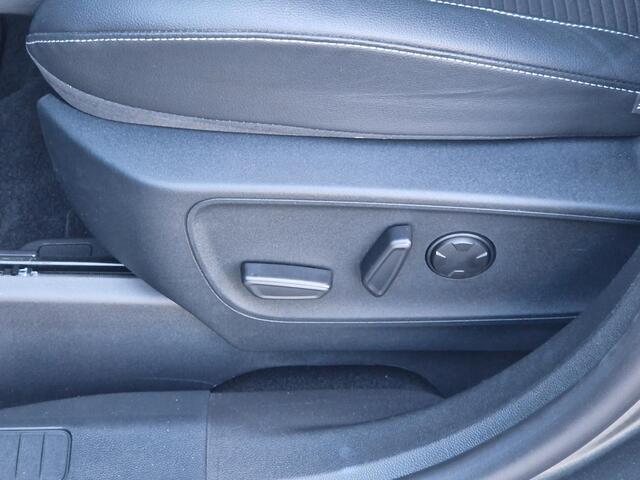 Ford KUGA 2.5 PHEV Titanium X | AGR-stoelen | Panoramadak | Winter Pack | Adaptive cruise control | Camera voor en achter