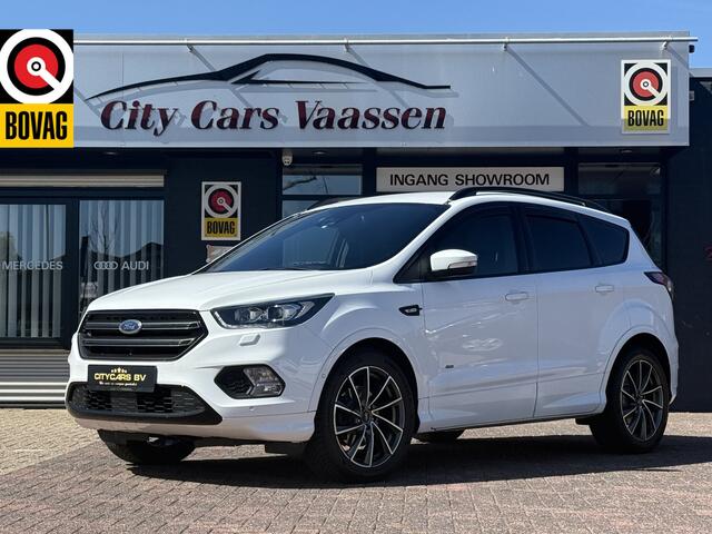 Ford KUGA 2.0 ST-Line automaat 4x4 243 pk Apple carplay camera climate ctr cruise ctr elktr trekhaak half leder/alcantara lmv 19 inch keyless entry dealer onderhouden