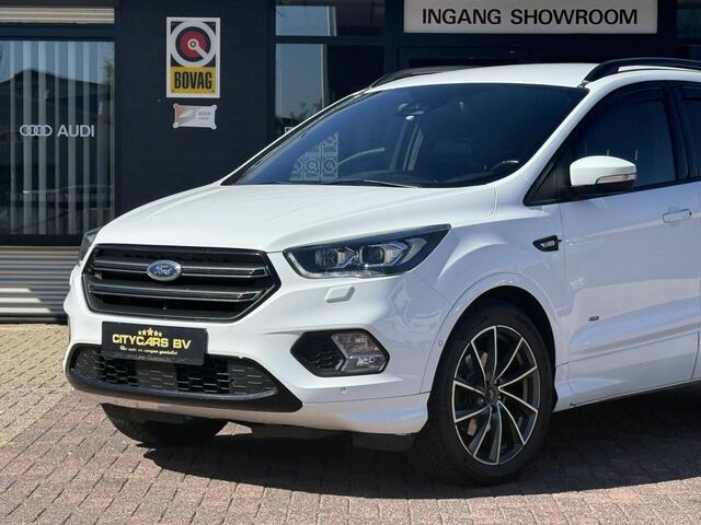 Ford KUGA 2.0 ST-Line automaat 4x4 243 pk Apple carplay camera climate ctr cruise ctr elktr trekhaak half leder/alcantara lmv 19 inch keyless entry dealer onderhouden