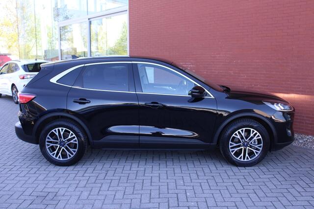 Ford KUGA 2.5 PHEV Titanium | 28.800 KM | Winterpack | navigatie | L. M. Velgen.