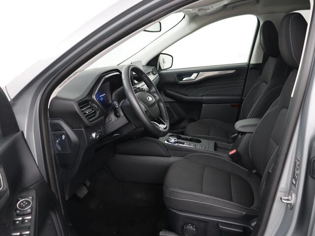 Ford KUGA 2.5 PHEV Titanium | SOH 87,5% | Trekhaak | Camera | Carplay | Navigatie | Climate control | Cruise control | Bluetooth | Keyless | Digital Cockpit | Plug in
