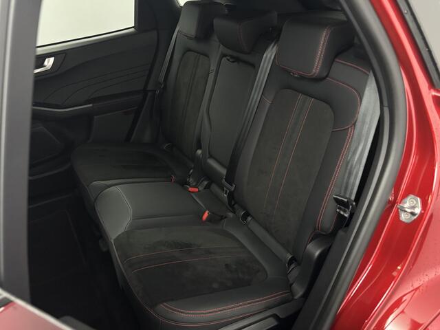 Ford KUGA 2.5 PHEV ST-Line X | NL Auto | Pack Winter | Panoramadak |
