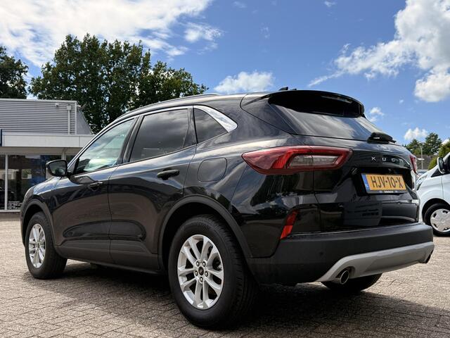 Ford KUGA 2.5 PHEV Titanium 243pk | Wegklapbare trekhaak | Winter Pack | Navigatie | Achteruitrijcamera | NLD Auto | 1e Eigenaar | 2.100kg Trekgewicht