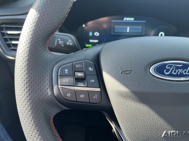 Ford KUGA 2.5 PHEV ST-Line X 243pk e-CVT Automaat | 8940 | Pano | E-Trekhaak | Coast-to-Coast Matrix LED | Winter Pack | HUD | Driver Assistance Pack | All Season | etc. etc.