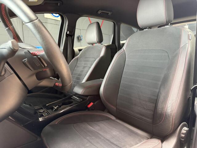 Ford KUGA 1.5 ST-line TREKHAAK-STRVERWARMING