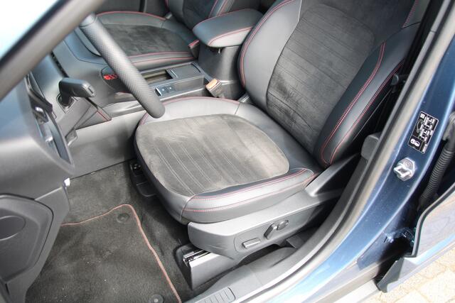 Ford KUGA 1.5 EcoBoost 150 PK ST-Line X TREKHAAK ELECTRISCH | PANORAMA-DAK | WINTER-PACK |