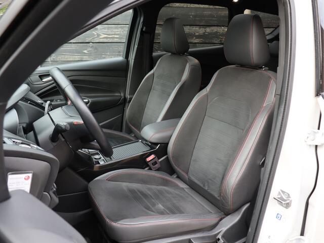Ford KUGA 1.5 EcoBoost ST Line winterpack