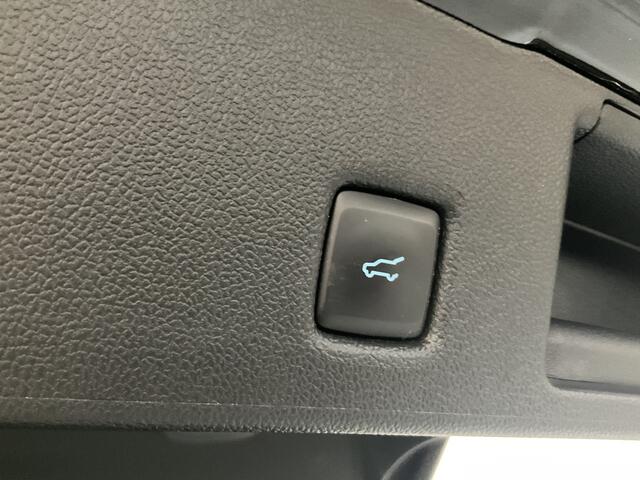 Ford KUGA 2.5 225 pk Titanium X PHEV Plug-in Hybrid Winter Pack, Driver Ass. Pack, Adap. Cruise Control, Climate Control, Camera