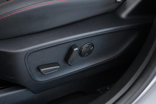 Ford KUGA 2.5 PHEV ST-Line X | Orgi. NL | Winter Pack | Adapt. Cruise | 360cam | Trekhaak 2.100 kg.| Dodehoekdet. | CarPlay + NAV