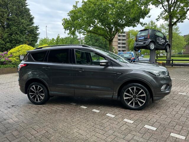Ford KUGA 1.5 Eco Boost ST Line Airco Cruise Camera Telefoon Trekhaak