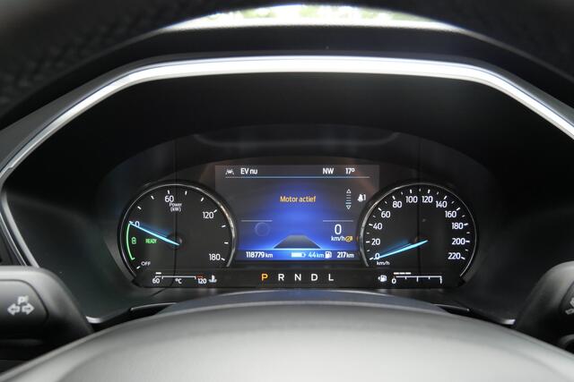 Ford KUGA 2.5 PHEV Titanium | Keyless | Carplay | 18'' | Stoel + Stuur Verwarming