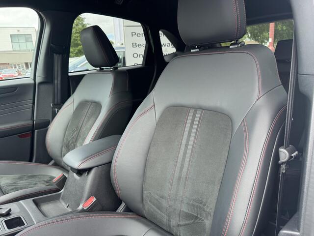 Ford KUGA 2.5 PHEV ST-Line X | 243 PK | Winter Pack | Elektrische Achterklep | Memory Seats | B&O Audio | AGR Stoelen | Adaptieve Cruise | Origineel Nederlandse auto | 2.100kg Trekgewicht