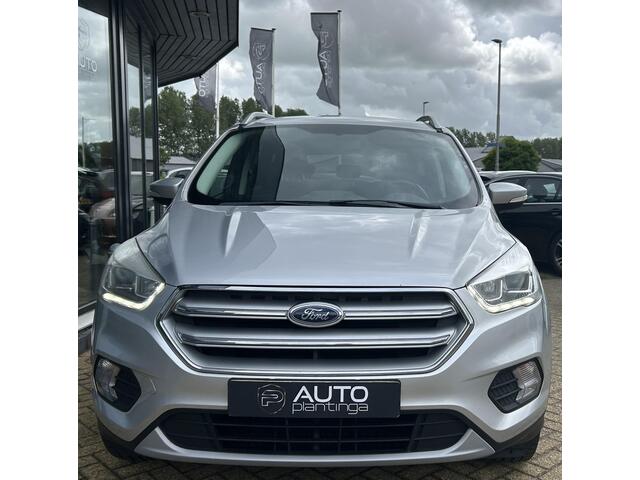 Ford KUGA 1.5 EcoBoost Trend Ultimate | Trekhaak | Navigatie | Voorruitverwarming | Cruise Control | Climate Control | Parkeersenoren | 2 Sleutels | NAP |