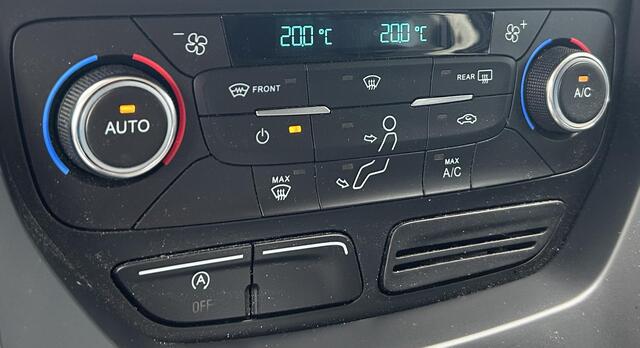 Ford KUGA 1.5 EcoBoost Trend Ultimate | Trekhaak | Navigatie | Voorruitverwarming | Cruise Control | Climate Control | Parkeersenoren | 2 Sleutels | NAP |