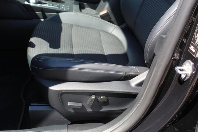 Ford KUGA 2.5 225 pk Titanium X PHEV Plug-in Hybrid Trekhaak, Winter Pack, Driver Ass. Pack, Adap. Cruise Control, Climate Control, Camera