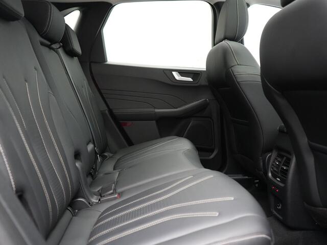 Ford KUGA 2.5 Vignale PHEV 225pk Dealer O.H | Trekhaak Af Fabriek | Panodak | Adaptive Cruise | 360 Camera | Bang & Olufsen | Head Up | Lederen Sportstoelen Memory & Verwarmd | Pilot Assist | Sfeerverlichting | Keyless | Apple Carplay | Navigatie | Virtual | DAB |