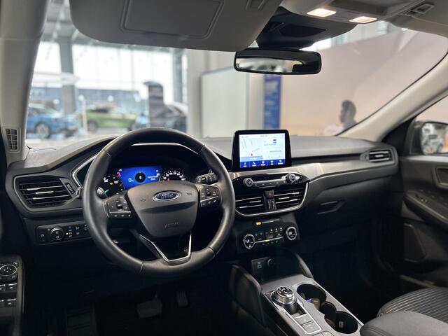 Ford KUGA 2.5 PHEV 225pk Titanium | Winterpack | Cruise control | Climate Control | Parkeersens V&A | Apple carplay / Android auto |