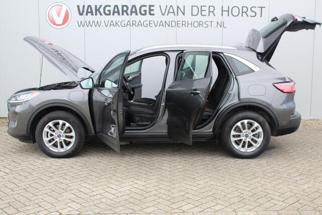 Ford KUGA 2.5-225 pk Titanium PHEV Plug-in Hybrid. Hybride rijden voor een gunstig bedrag ! Stuur-, stoel-, achterbank- en voorraamverw., lane- en side assist, camera v+a, adapt. cruise cntrl, autm. airco dual, camera v+a etc.