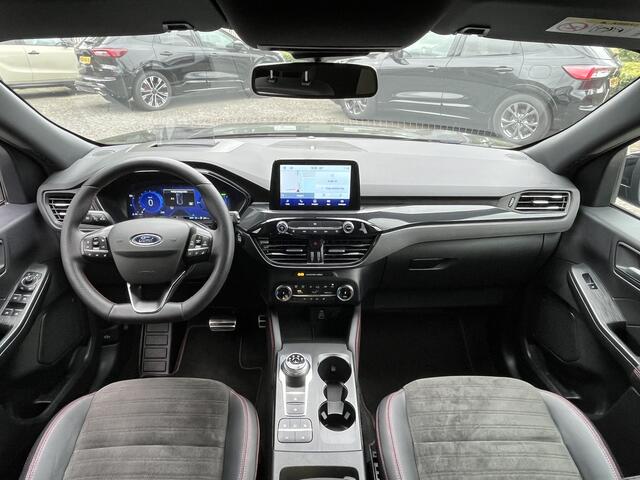 Ford KUGA 2.5 PHEV ST-Line X 225pk/165pk e-CVT Automaat | E-Trekhaak | Black Pack | Winter Pack | Driver Assistance Pack | Technology Pack etc. etc.