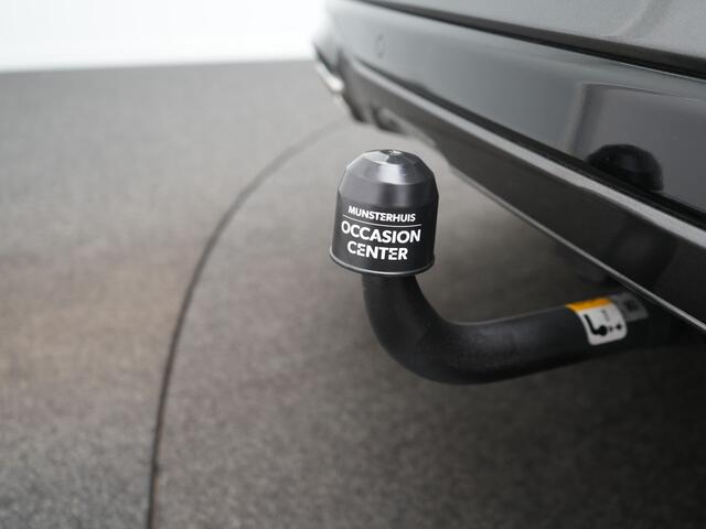 Ford KUGA 2.5 PHEV ST-Line - RIJKLAARPRIJS - Plug-in Hybride - All Seasonbanden - Achteruitrijcamera - Elektrisch Glazen Panoramadak - Trekhaak