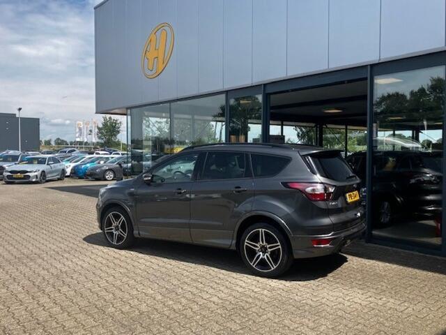 Ford KUGA 1.5 Ecoboost ST Line 150 pk - Navi - camera - pan dak - trekgew 2.000 kg!