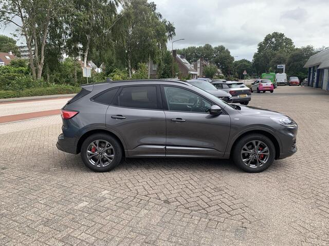 Ford KUGA 2.5 FHEV ST-Line X | 225pk | Trekhaak | Winter Pack | Adaptieve Cruise | Achteruitrijcamera | Apple Carplay & Android Auto | 1.600kg Trekgewicht