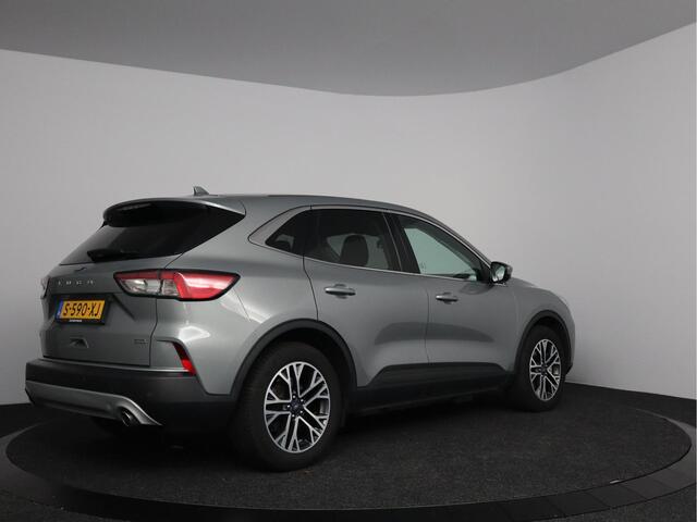 Ford KUGA 2.5 PHEV Titanium