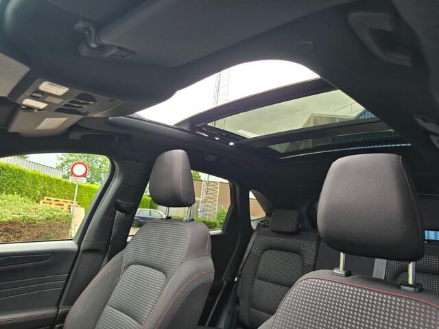Ford KUGA 2.5 PHEV ST-LINE