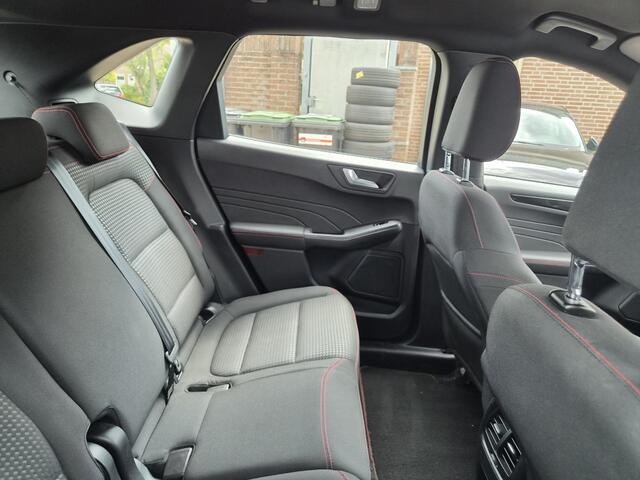 Ford KUGA 2.5 PHEV ST-Line