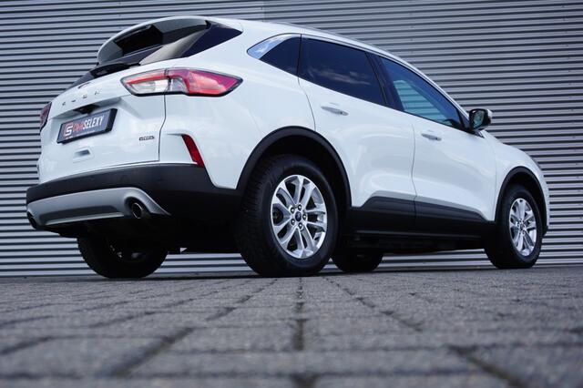 Ford KUGA 225PK PHEV Titanium AUTOMAAT | ELEC. TREKHAAK | WINTERPACK | CAMERA